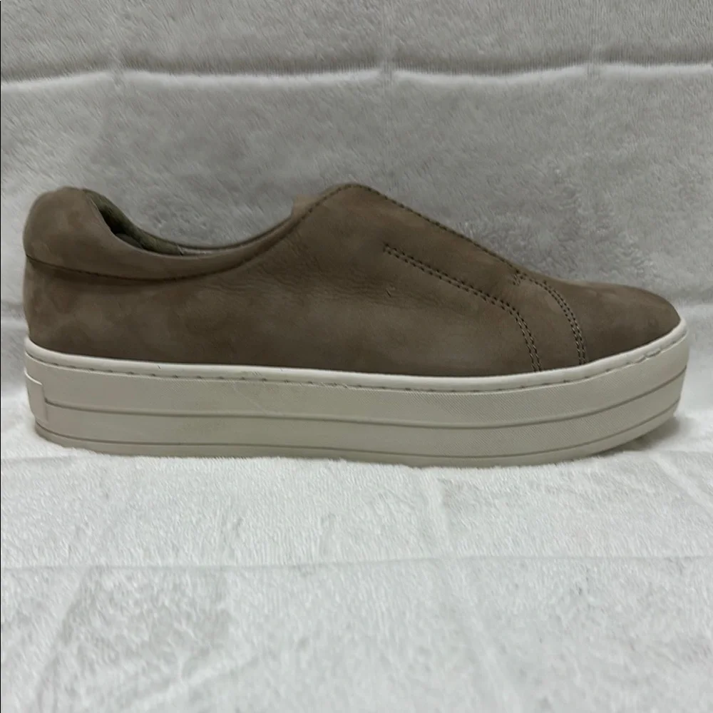 J/SLIDES‎ Tan and White Platform Sneakers